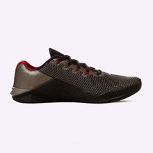 Load image into Gallery viewer, Nike - Metcon 5 Premium Women's Training Shoes - THUNDER GREY/METALLIC GOLD/NOBLE RED